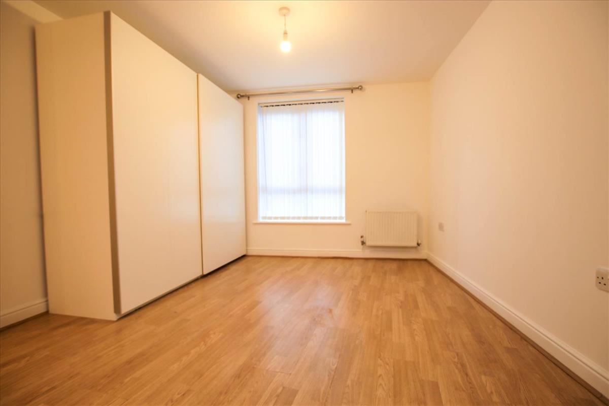 Property Image 5867dcc0-308f-4a96-9e9c-6a4332f638cf