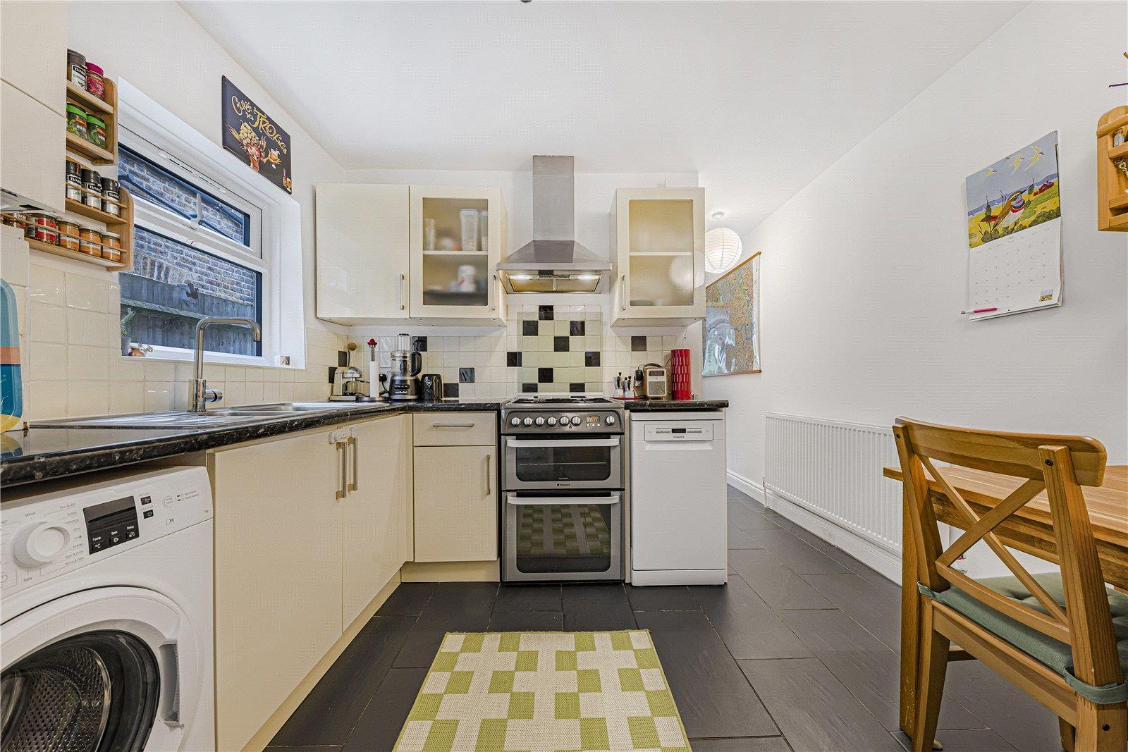 Property Image 586eae2c-8e46-4a78-9817-e18f5d8809f8