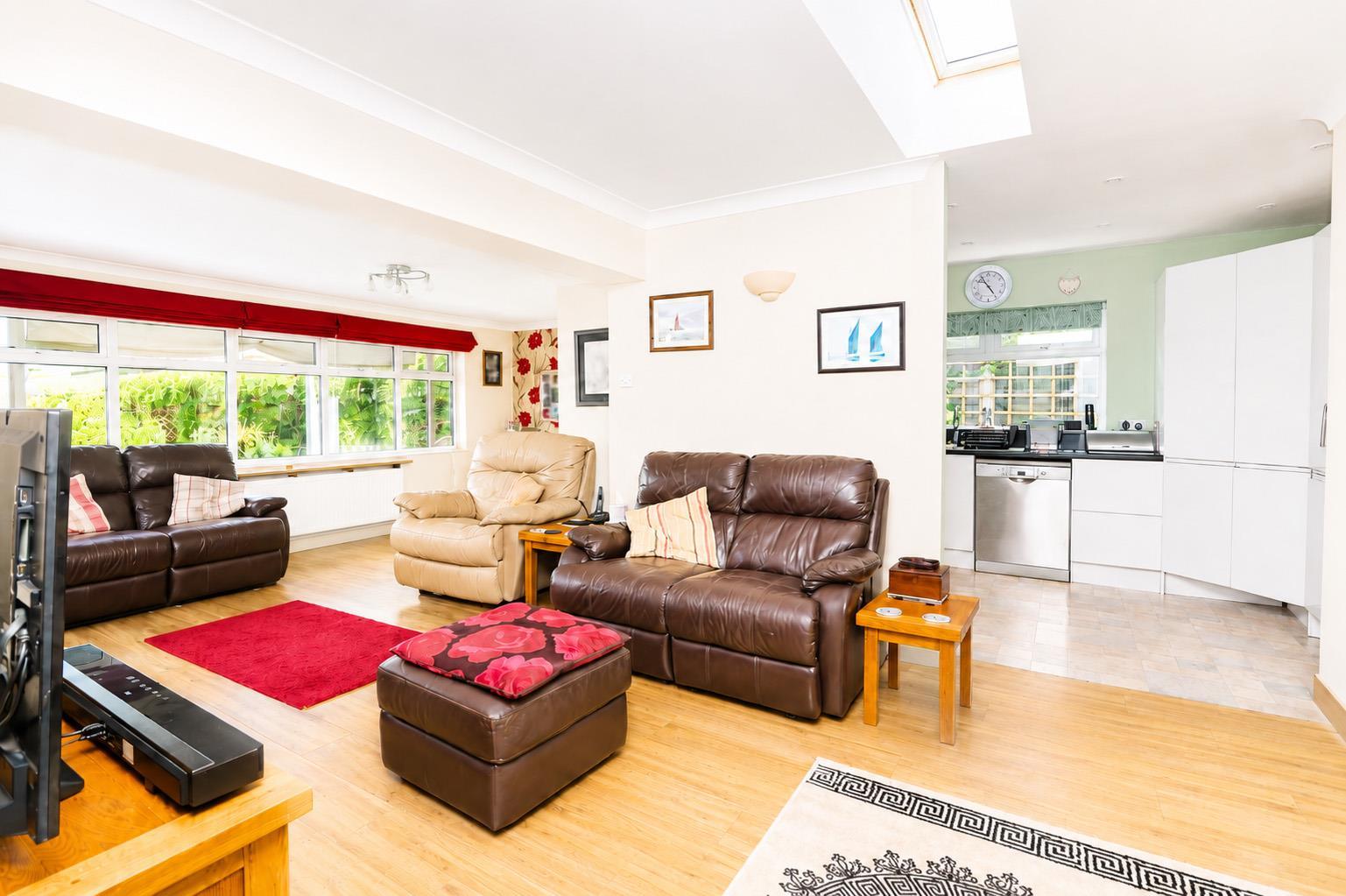 Property Image 5871f603-44cd-4cd3-8810-1a692927c33a