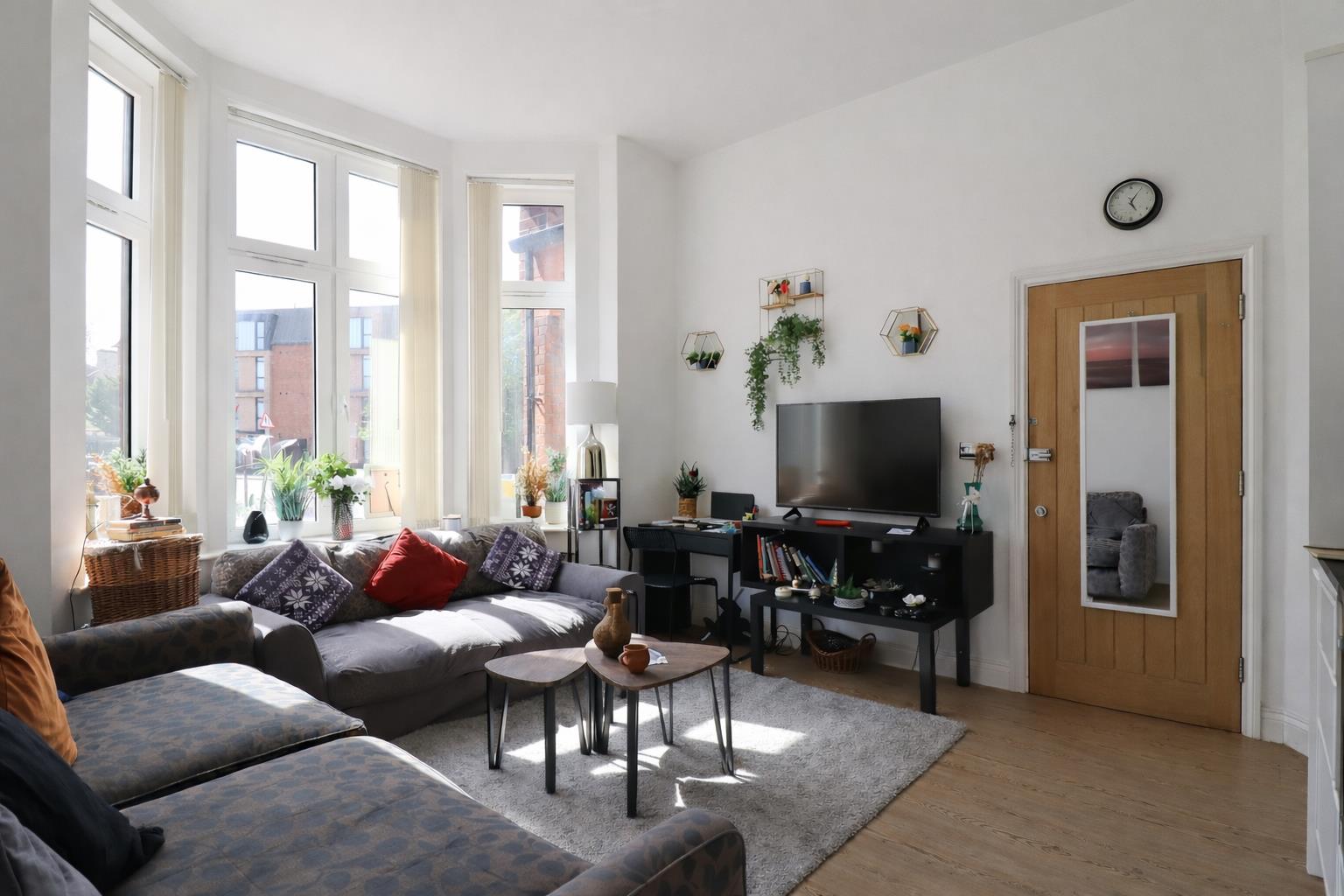Property Image 5877eabc-3d62-416a-a7b7-64a8995a3f2f