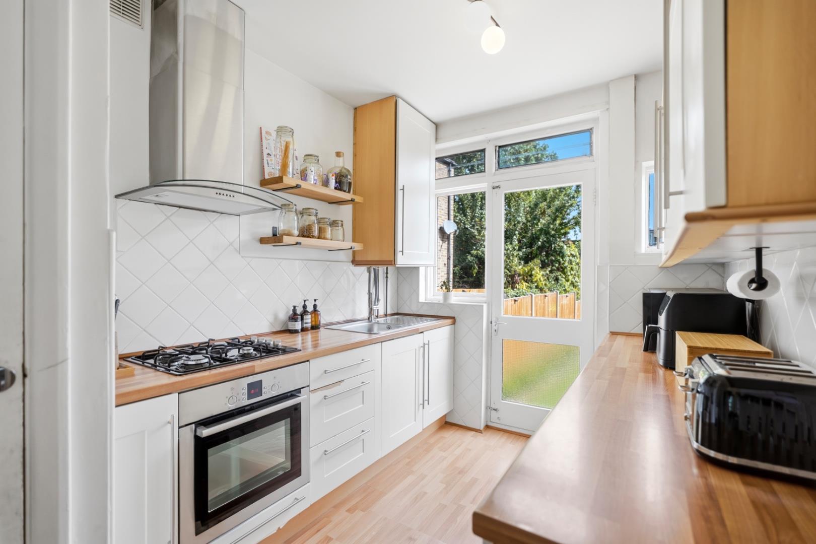 Property Image 587a4b05-4fe0-4bcd-8789-1062a7873aaa