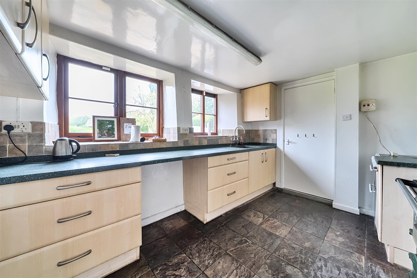 Property Image 5883baa8-2aef-40c8-9bdb-84102a39acfc