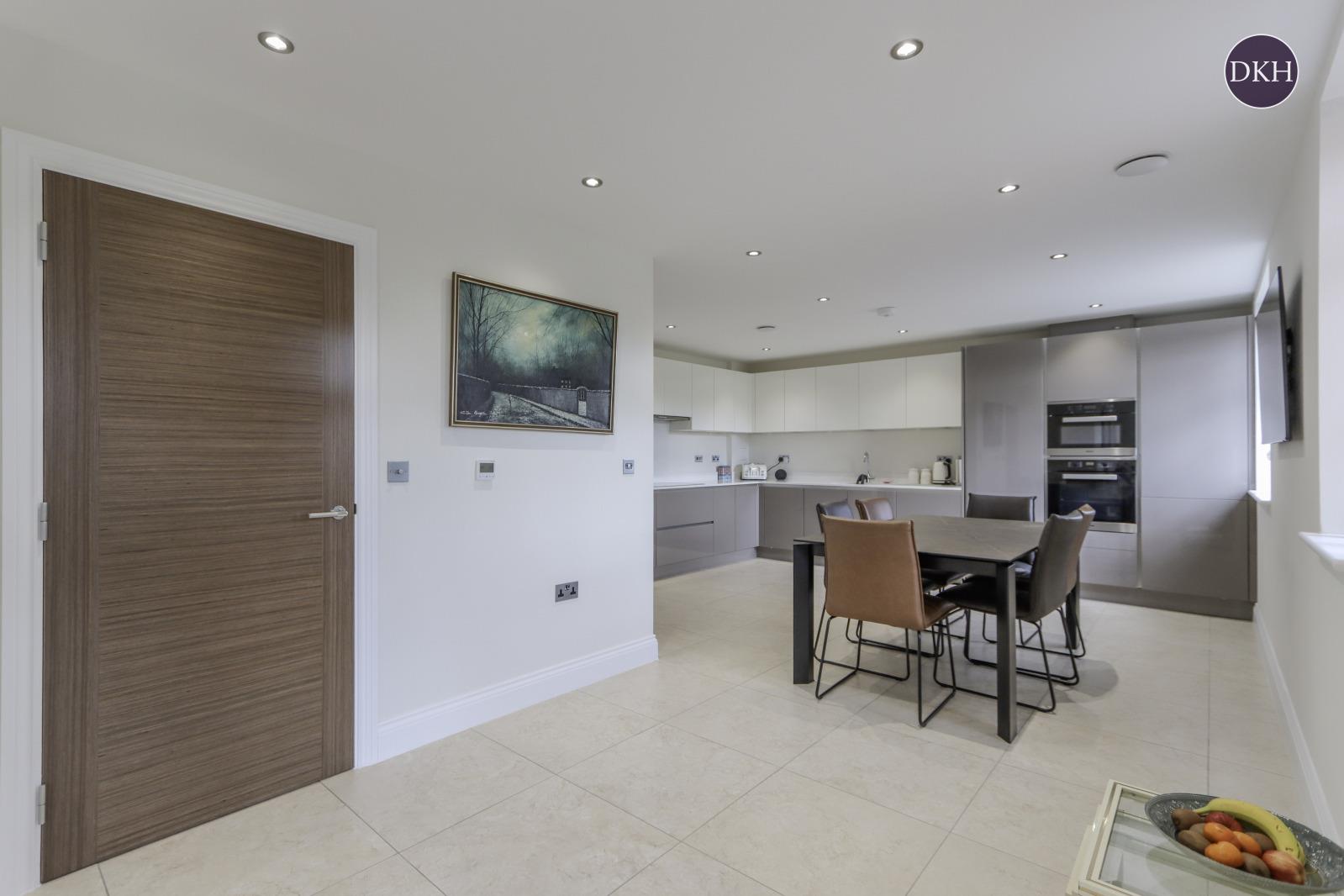 Property Image 5893b308-27c8-4108-b755-21c6fabef977