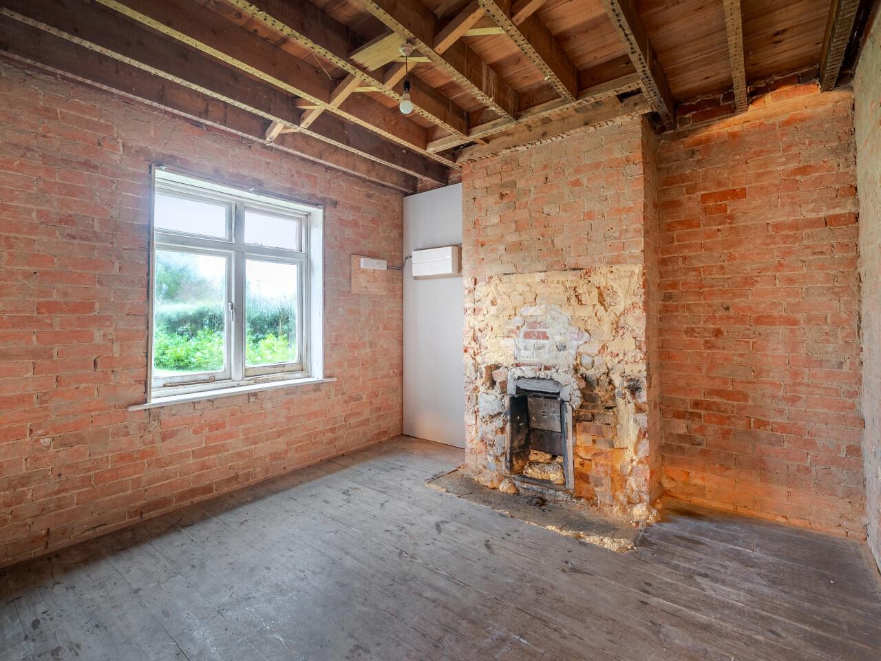 Property Image 58955615-9f62-4683-ad3b-090f6107074b