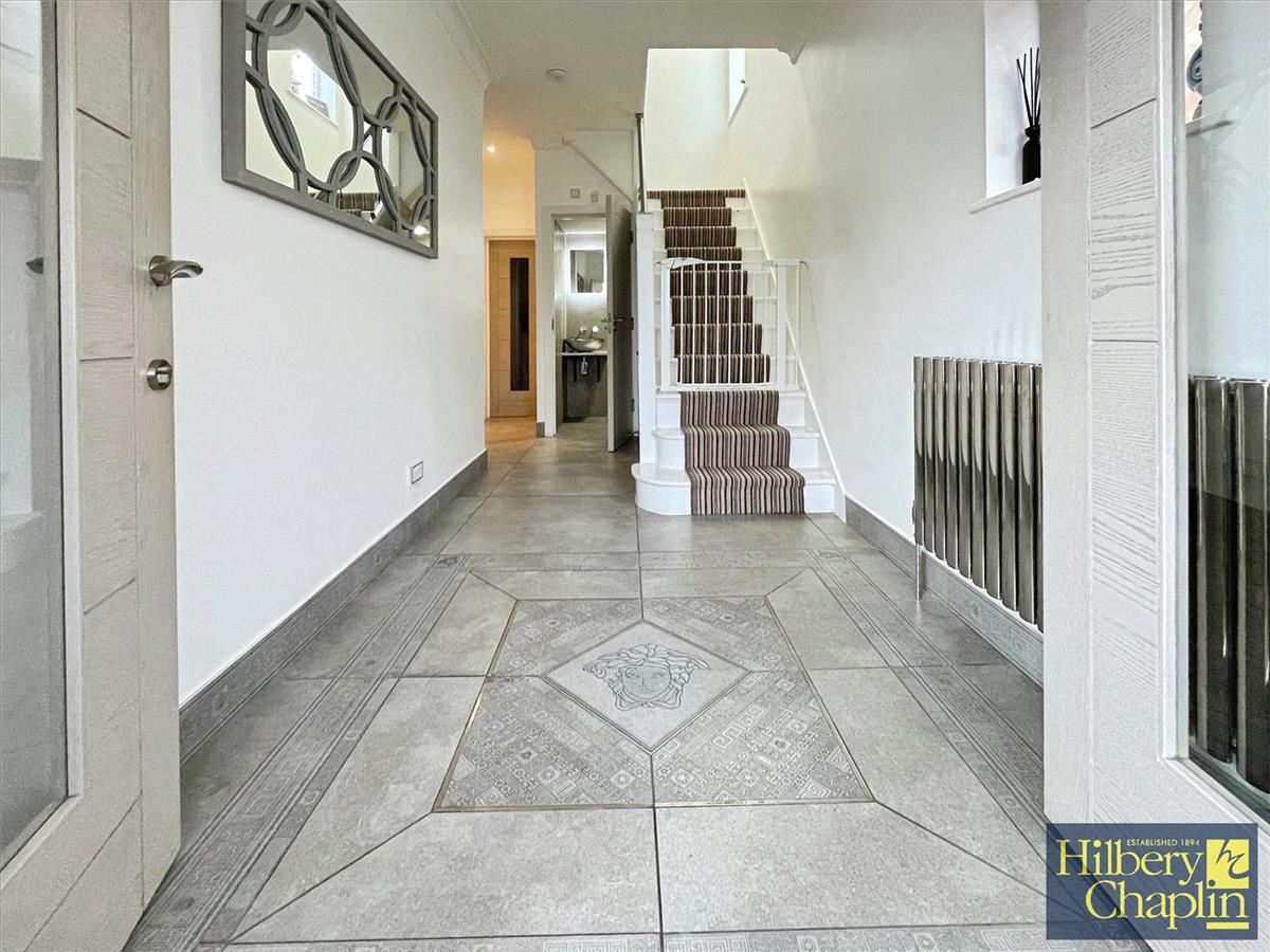 Property Image 589735dd-d446-46ca-86a6-621274339af6