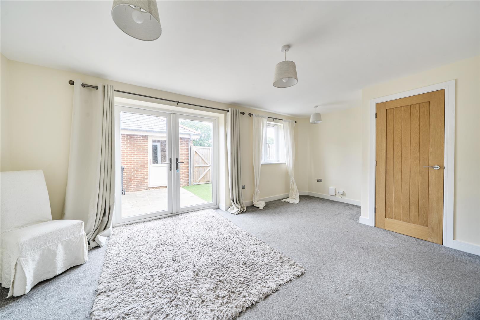 Property Image 589d8308-ff44-427e-8e46-c4e8971769e7