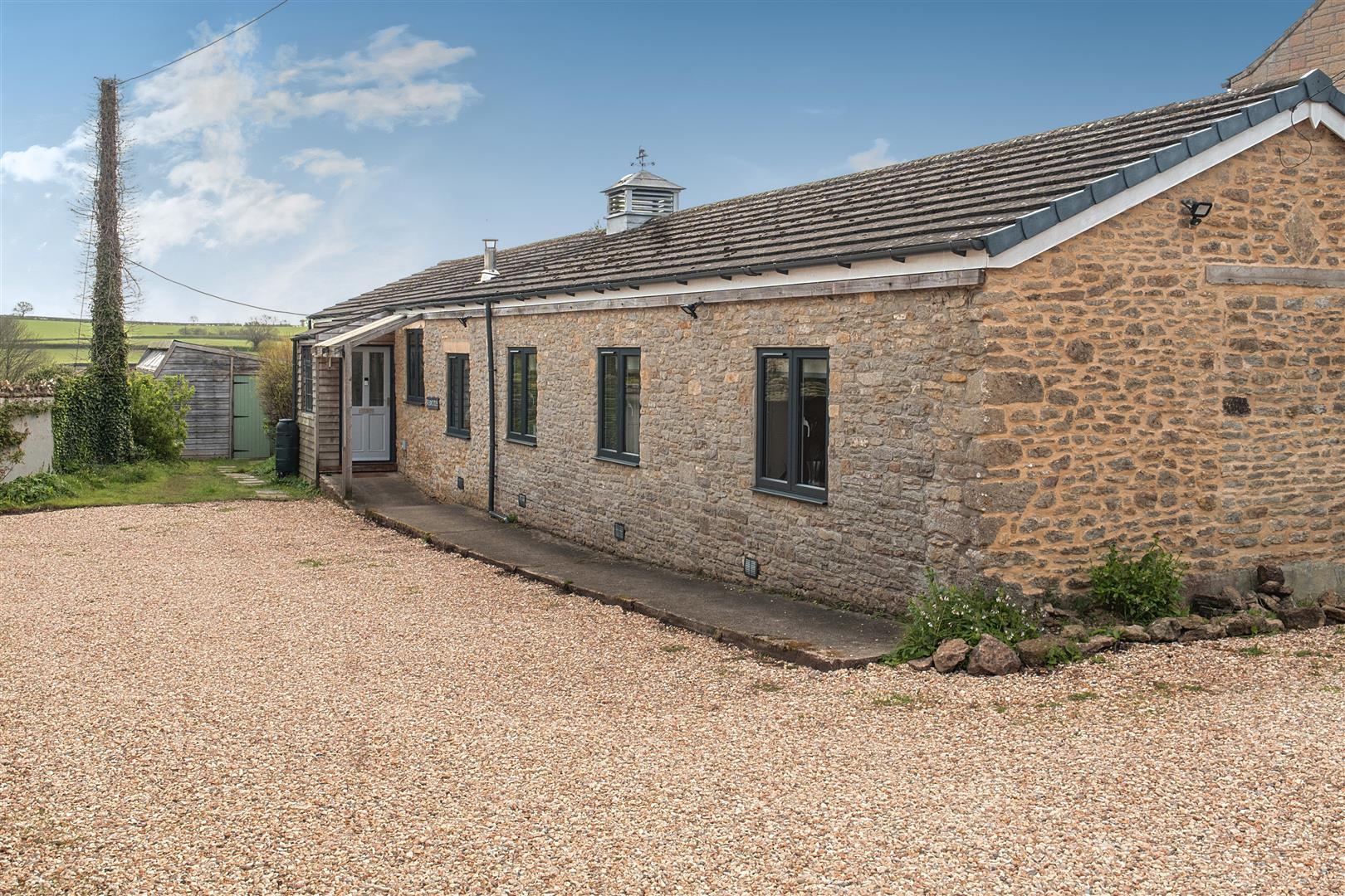 Property Image 58a71944-d67b-4902-8acd-8304cf70aef1