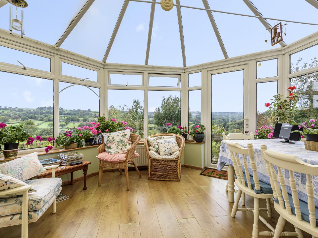 Property Image 58b0f460-cc69-4ad4-bbcb-532c4f8c0c08