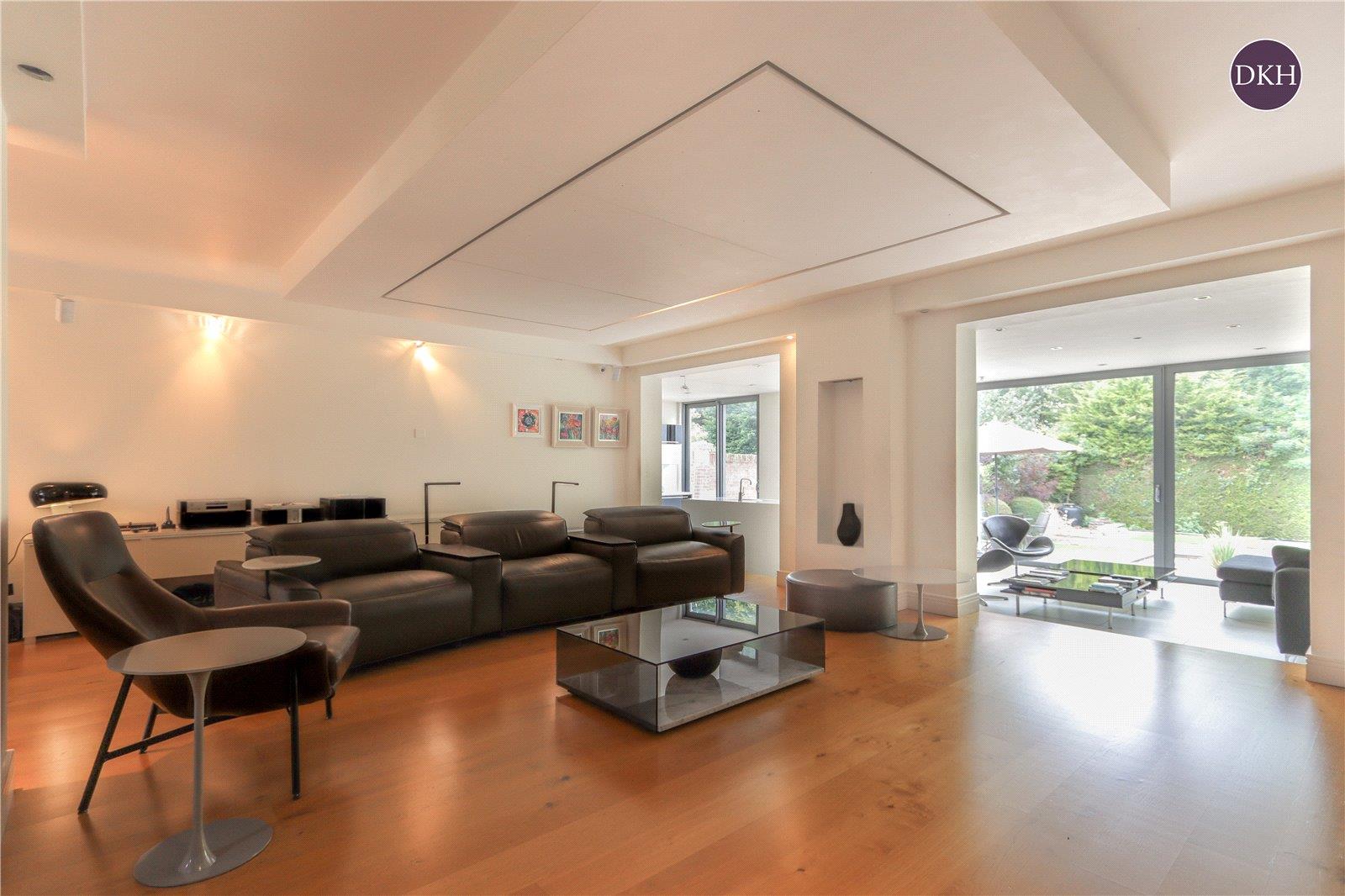 Property Image 58d0f0f3-e608-4b28-9a8e-7aa8289c77f1