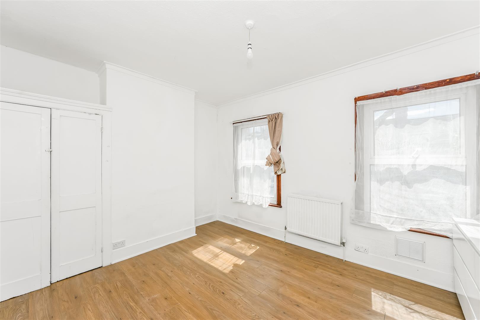 Property Image 58dad737-9169-42c3-8de2-6dbafc23d8ea