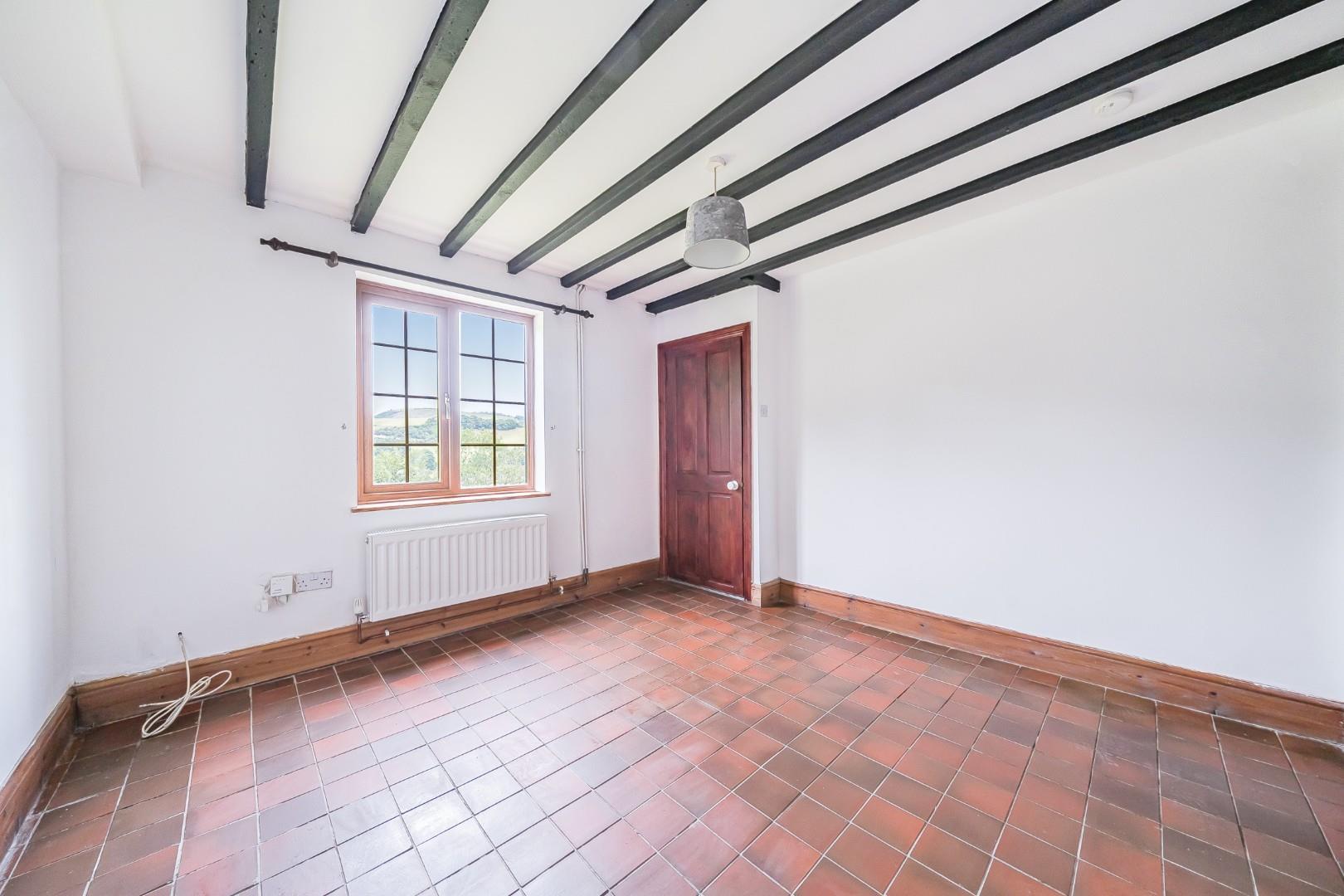 Property Image 58ebb648-741f-4d02-b586-801c5bc9610f