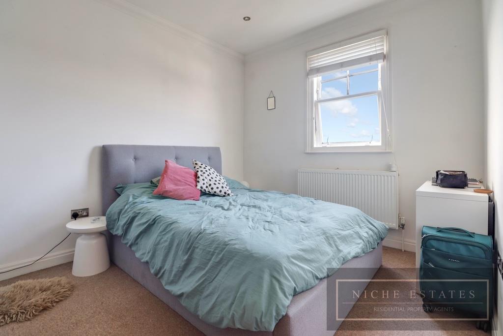 Property Image 58fa7b21-9701-4e1a-94e1-a947b6a4bb91