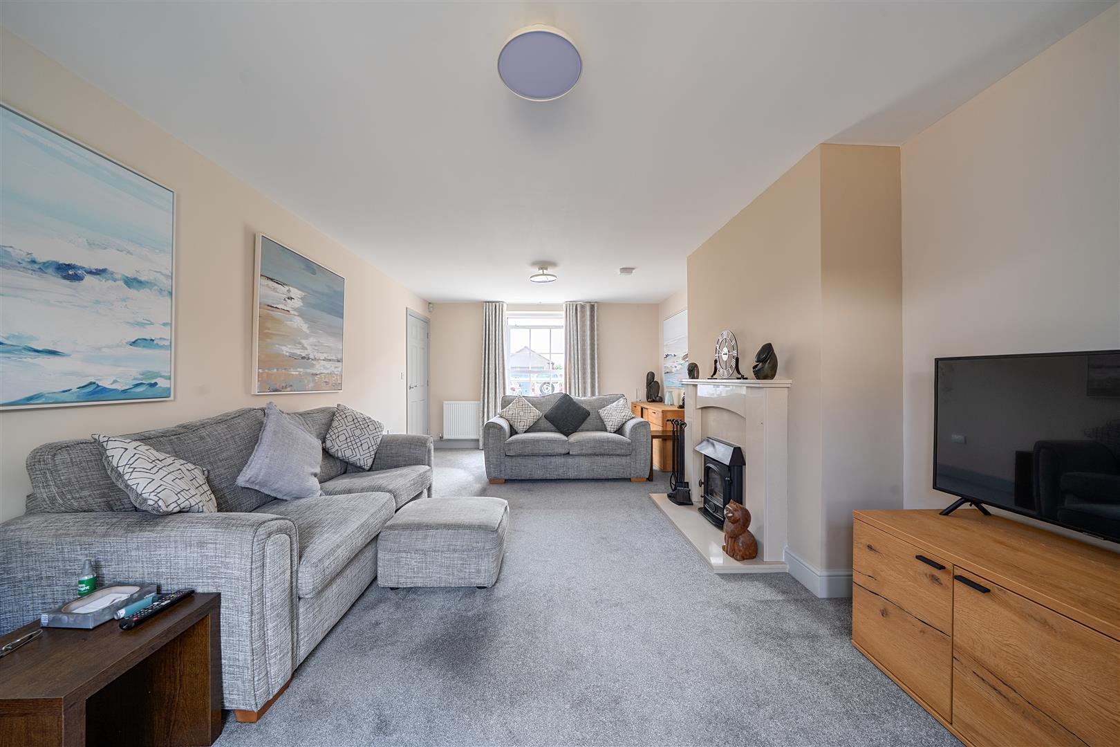 Property Image 58fda825-7990-4a6d-8567-0acf814a251d