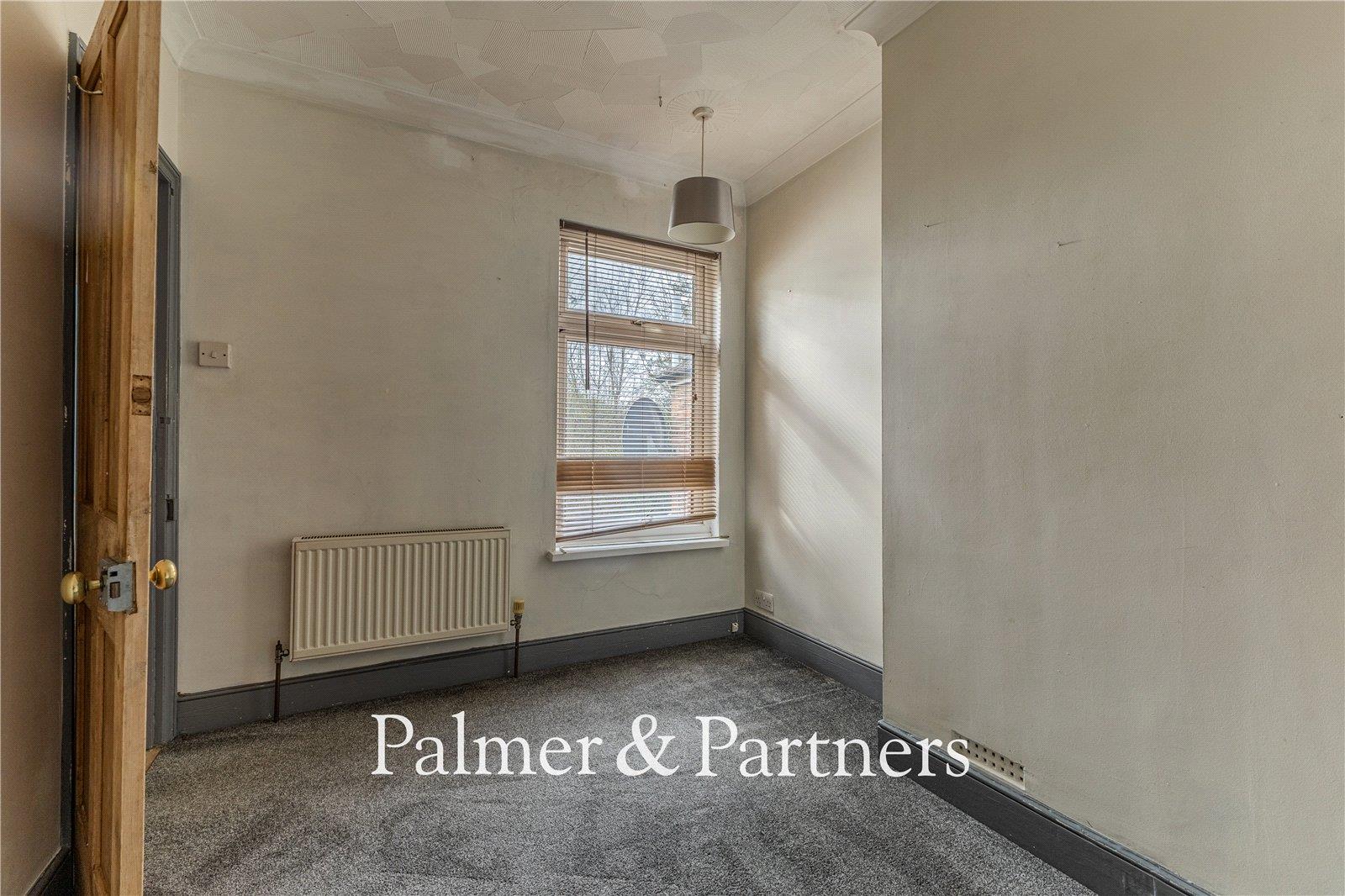 Property Image 590f77f4-96c7-45e2-881b-aeca3b953e63