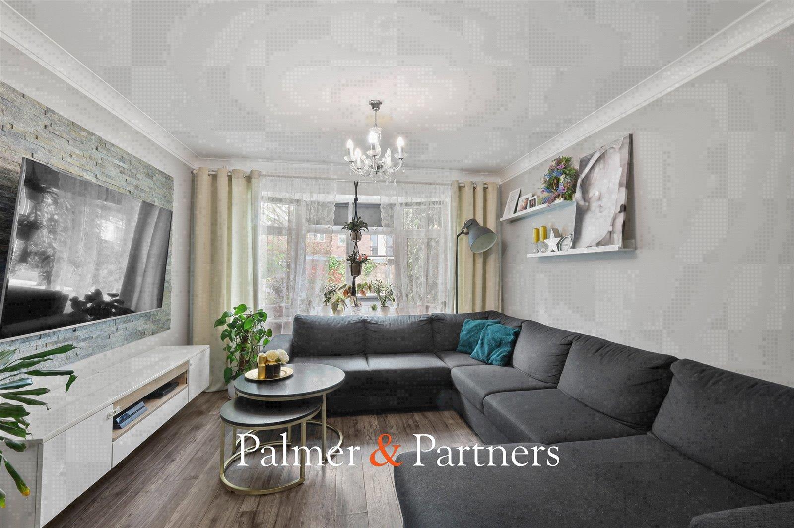 Property Image 592689c0-80c2-42f1-be08-c89f89c85310