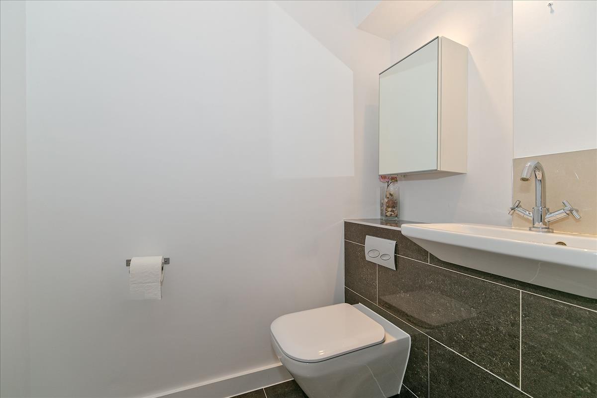 Property Image 59273d7f-d722-4dc9-95cc-775be38498ee