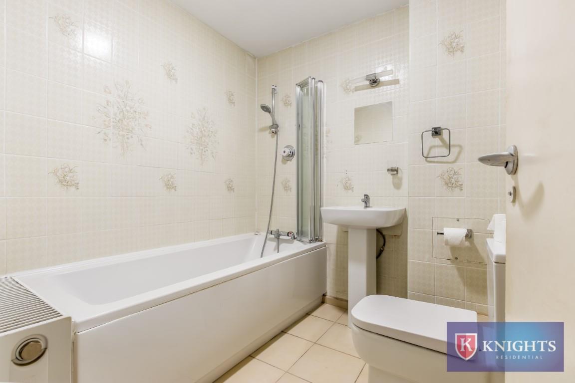 Property Image 592db2c7-3e2b-4117-b92a-c3a794cad21c