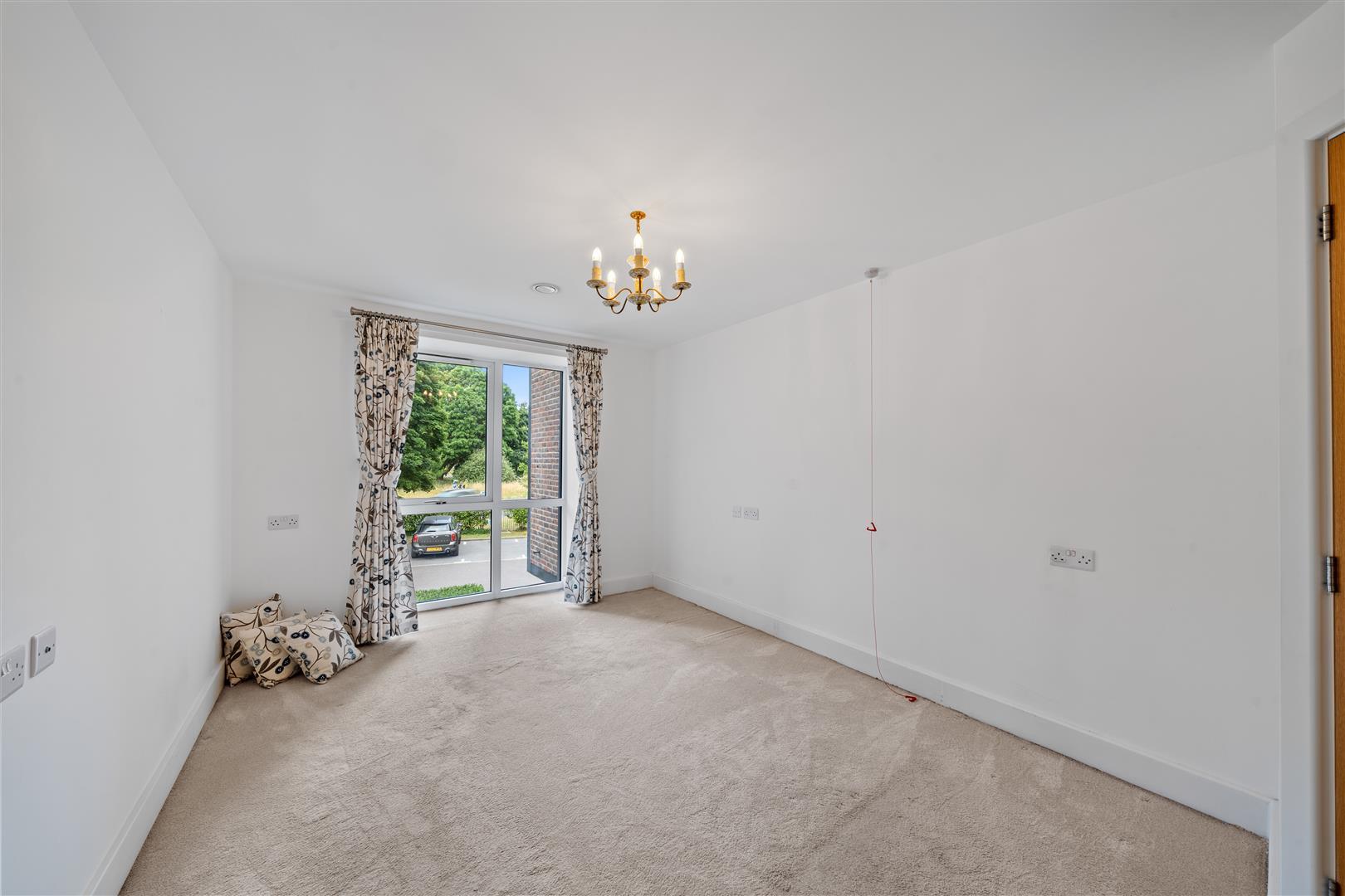Property Image 5933a99b-6e2f-4d41-95c9-0b93c28369ef