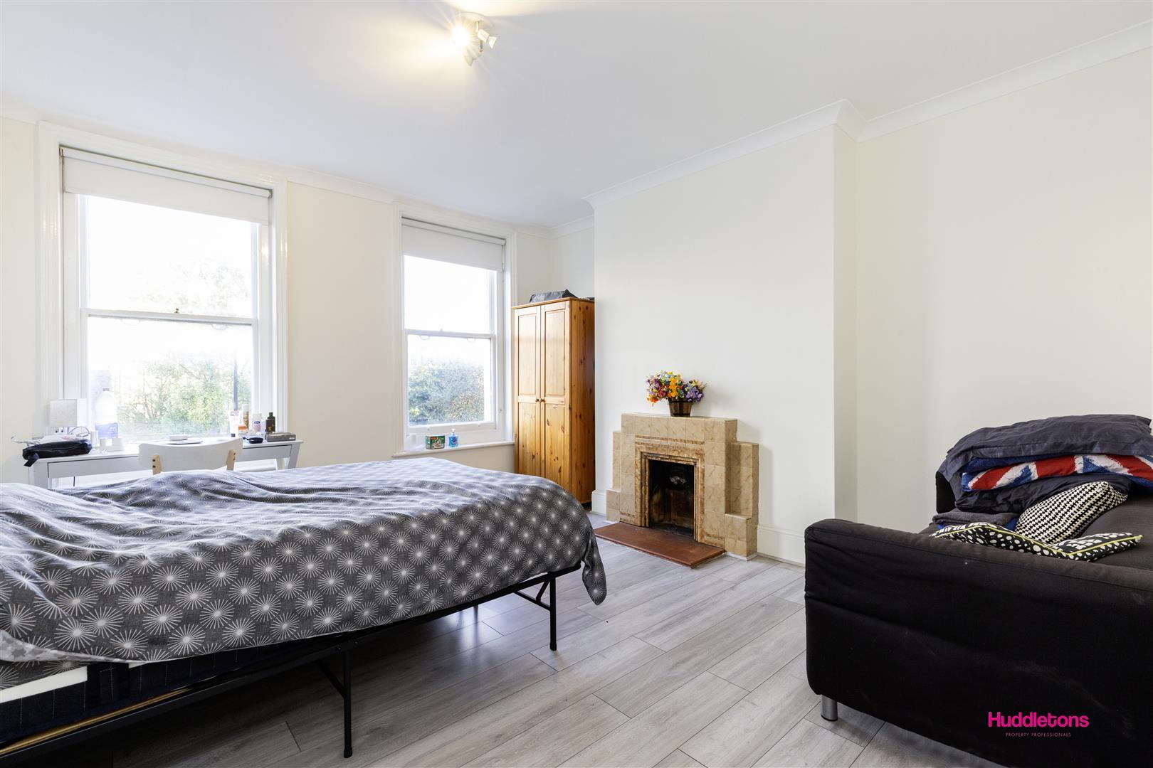 Property Image 5935482f-72b1-42af-975e-46fde0c7d97e