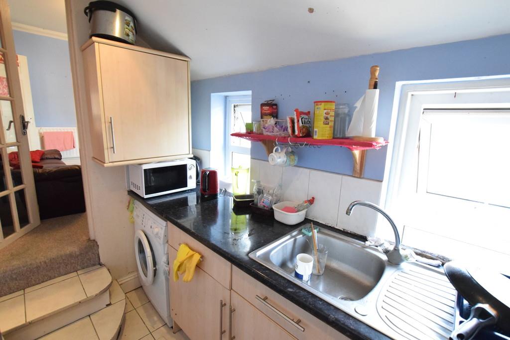 Property Image 5936cc25-e4c3-472d-8563-b7545d4a0de8