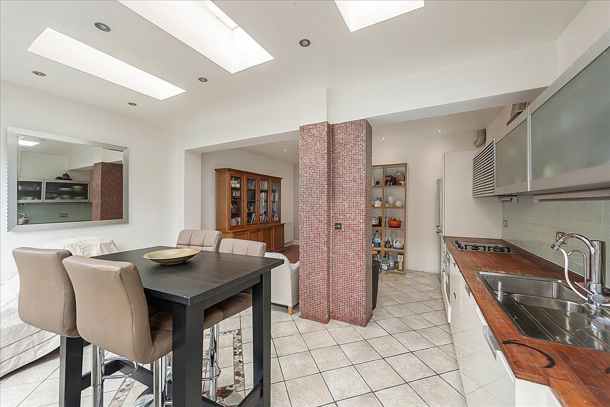 Property Image 5941b5fc-997c-4933-9194-a88f824d80e8