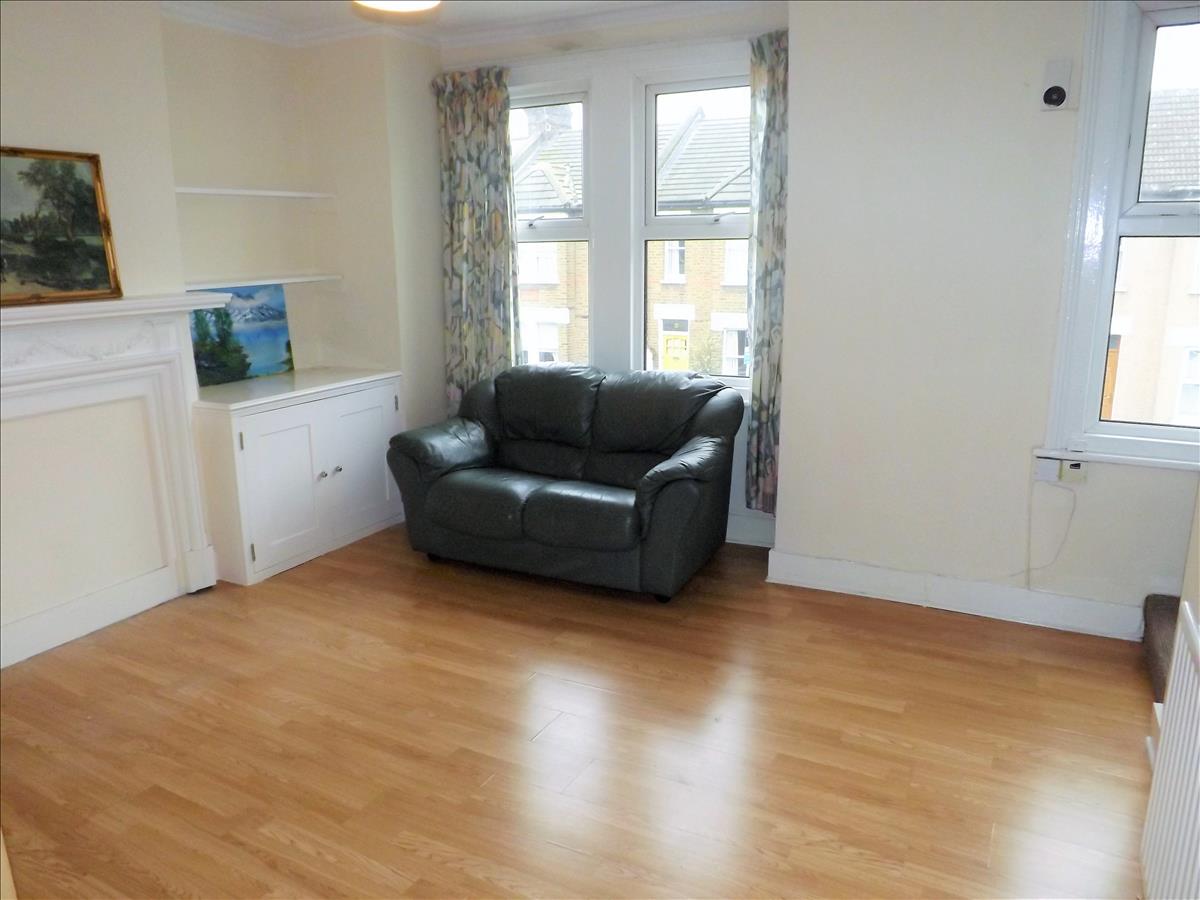 Property Image 594d41c0-3977-4638-ae89-83bc6173213c