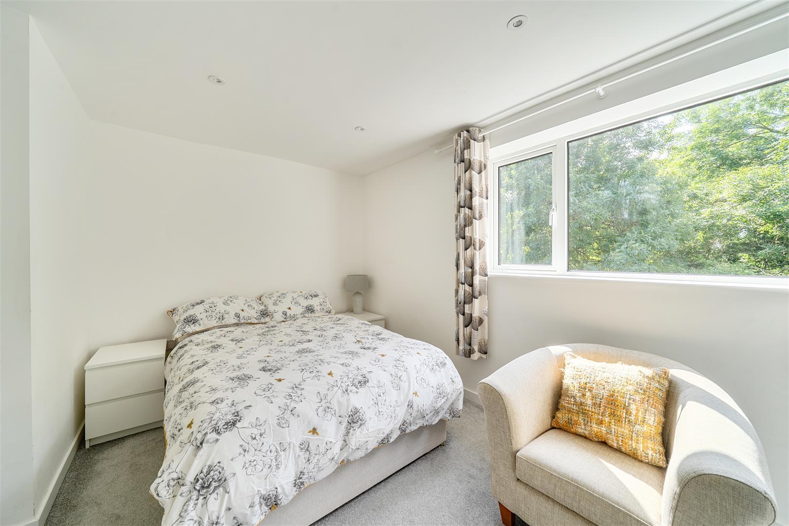 Property Image 5962cd7f-e966-4582-a8f0-5c3ee23829b7