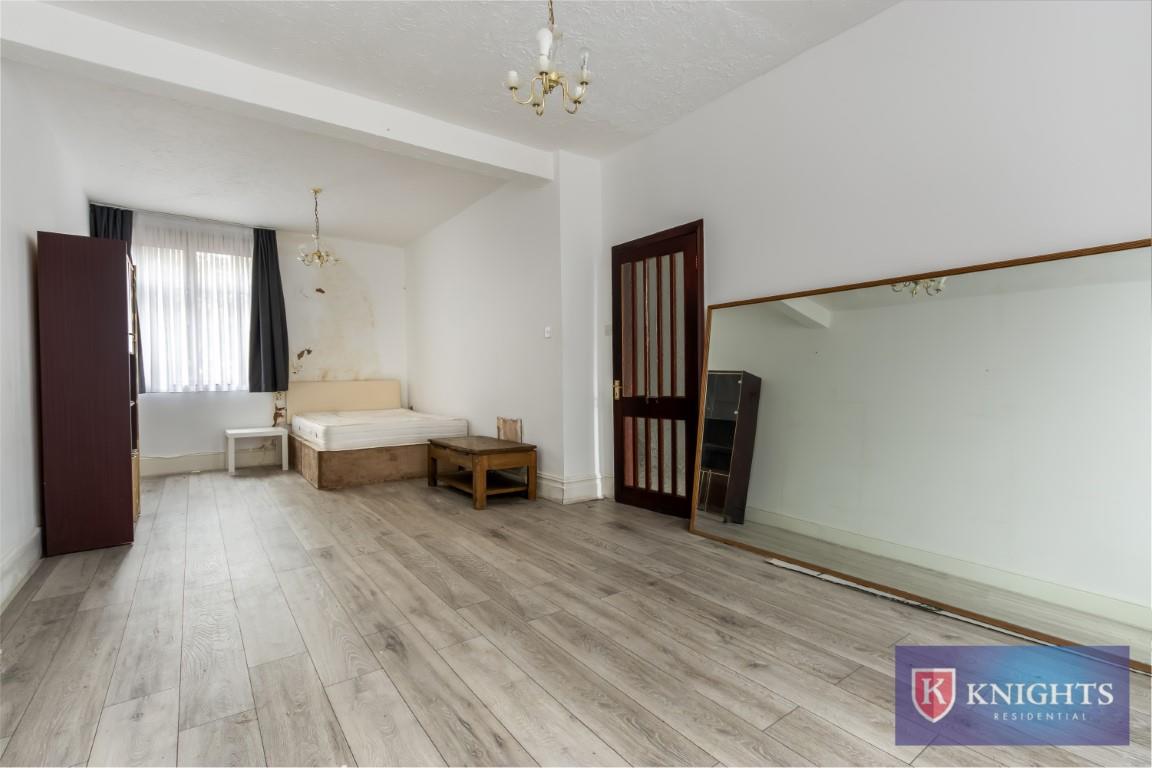 Property Image 59688cb3-a820-450a-9ba0-819ed5615118