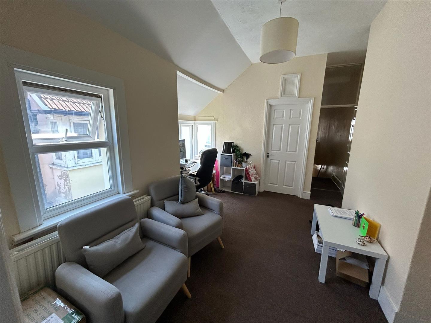 Property Image 596d1863-4b0f-498b-a073-3708de8ee2fc