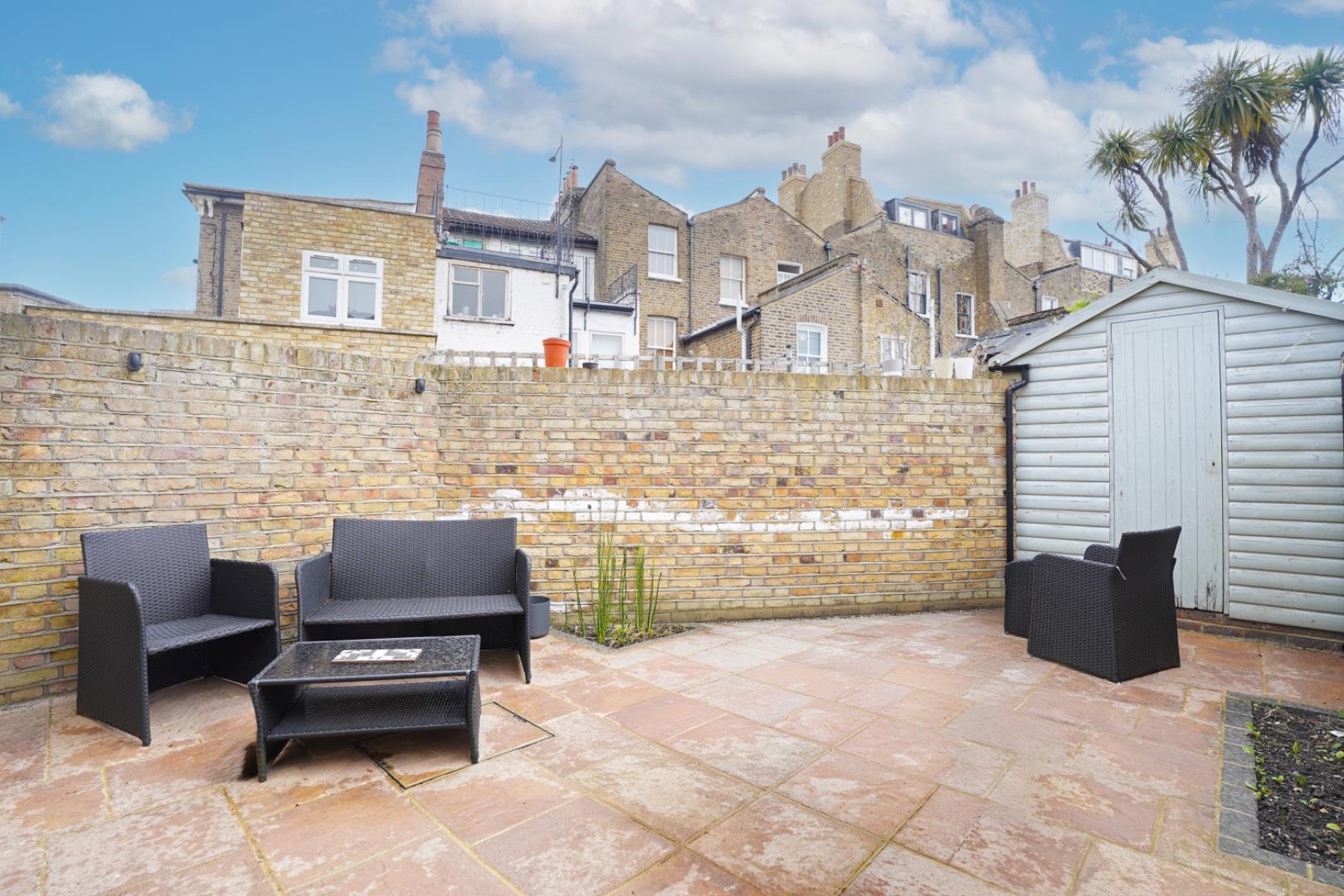 Property Image 59746219-ed63-41ea-baef-eae6c4c39c3d