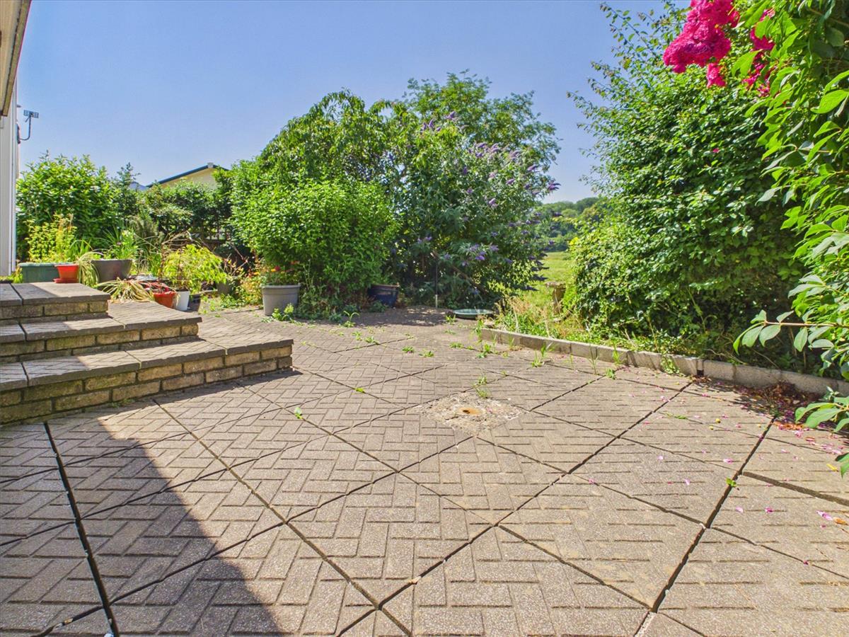 Property Image 59a896b4-8788-4e67-b507-095f8fb613d8