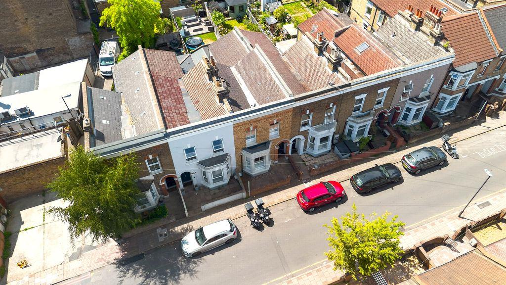 Property Image 59ab3984-a4aa-48fc-b529-59bc7fdedcbb
