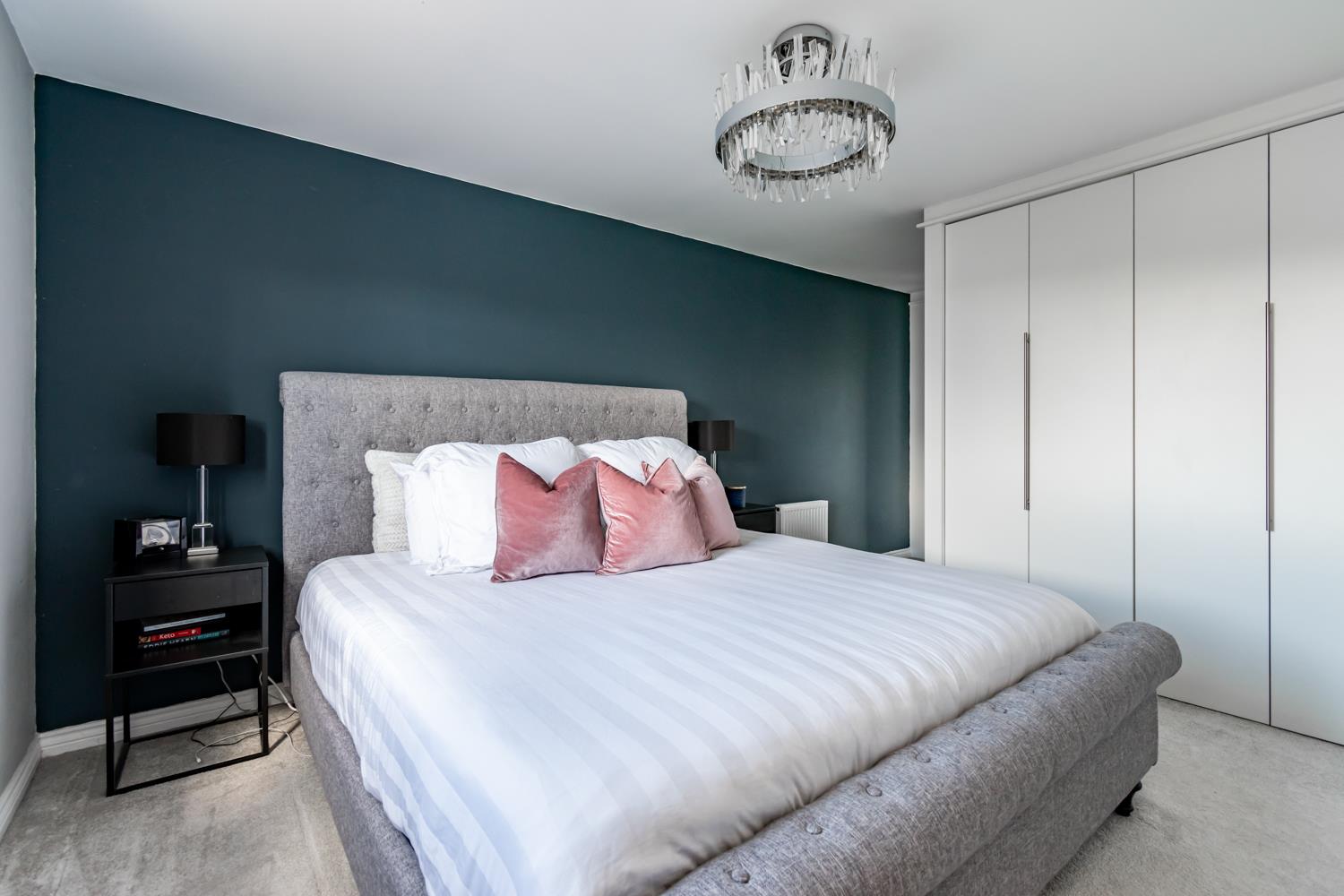 Property Image 59acecfe-5d21-452e-8b5a-17c7a4d12dfd