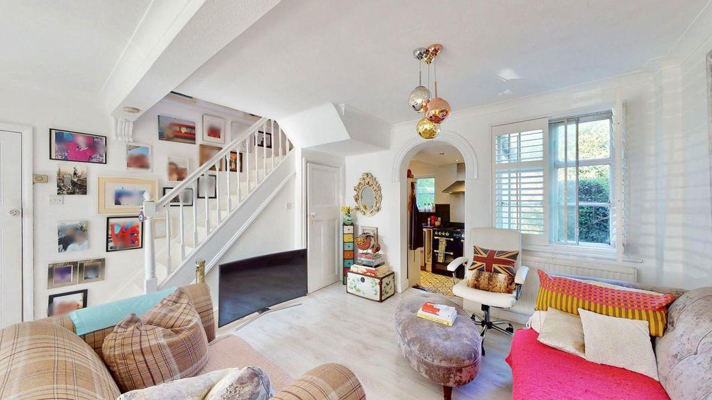 Property Image 59ae3492-ae02-4fa7-9363-b5c422557e35