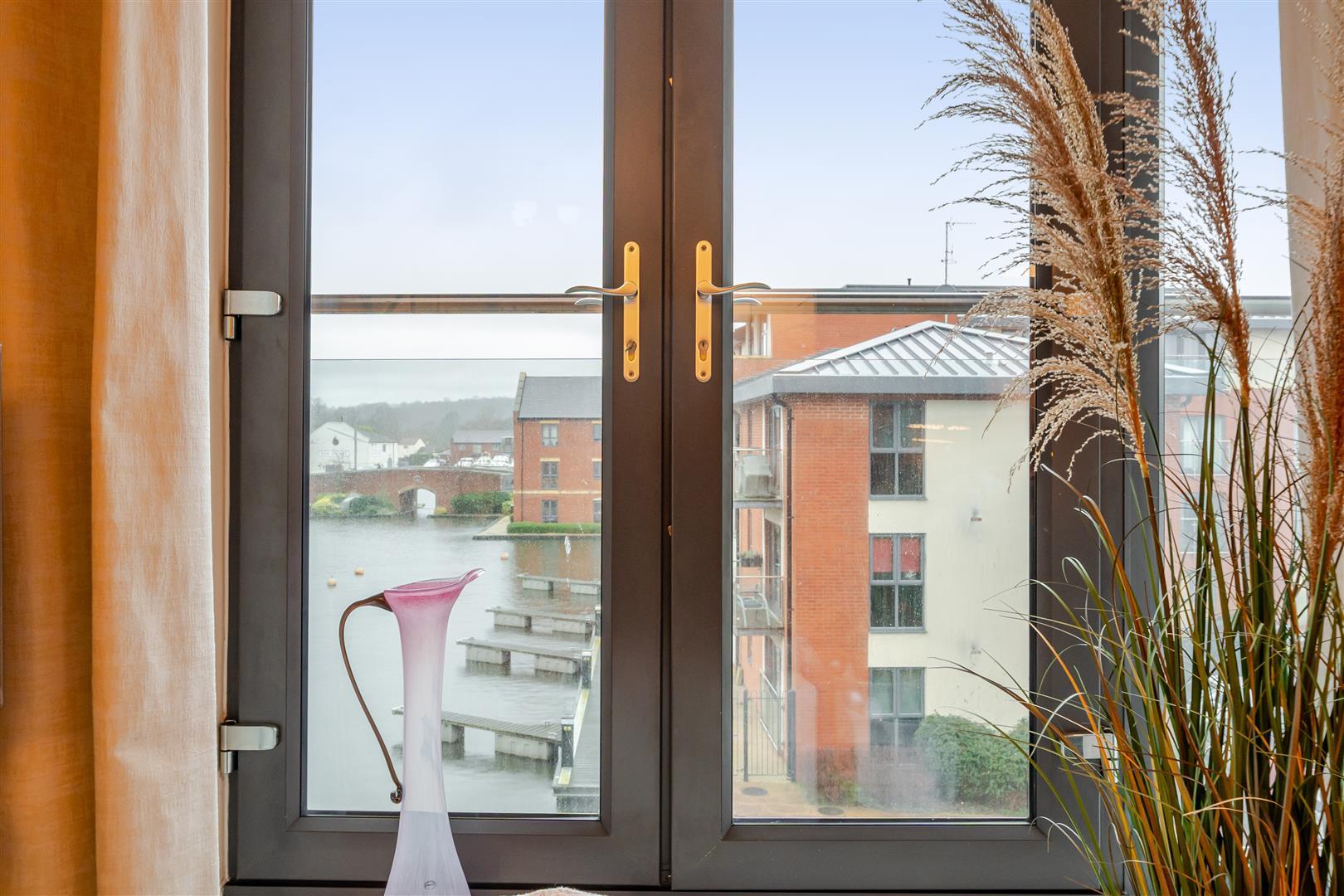 Property Image 59c122cd-2a18-4826-b512-1822a8d96f31