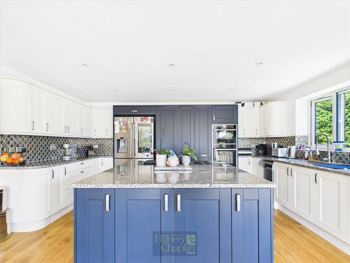 Property Image 59c49f1f-e9c9-400b-8cd5-bd302d69a358