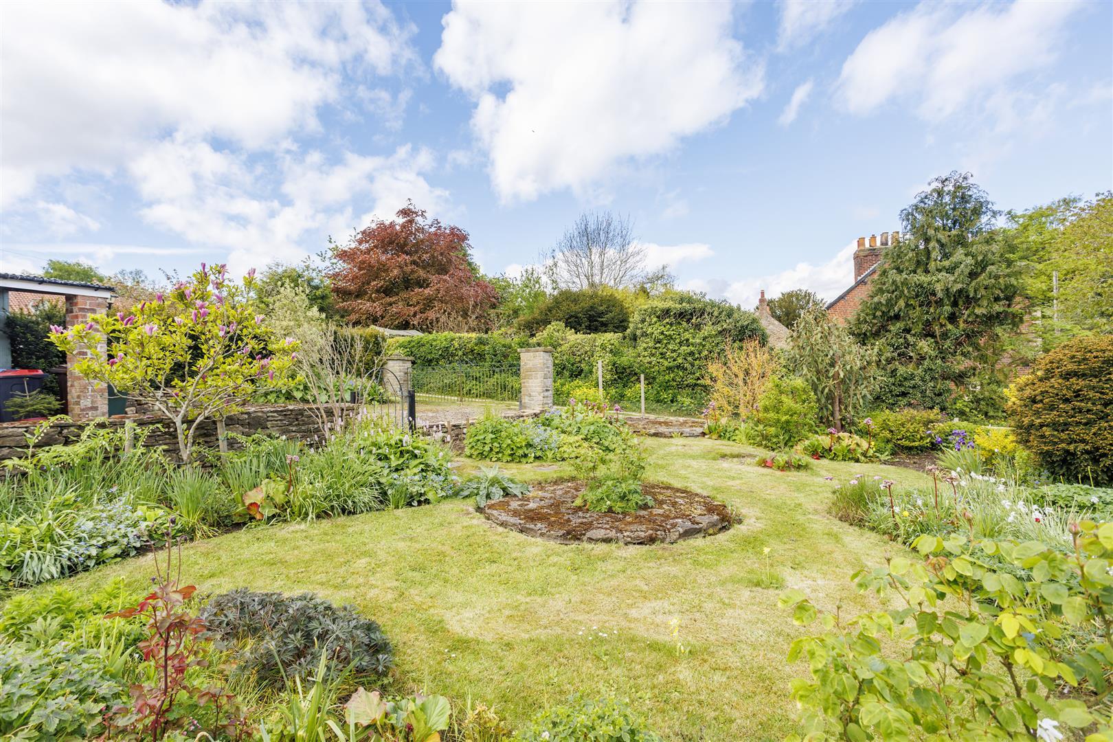 Property Image 59c581c8-1bb2-4c54-81d5-a2c849476d17