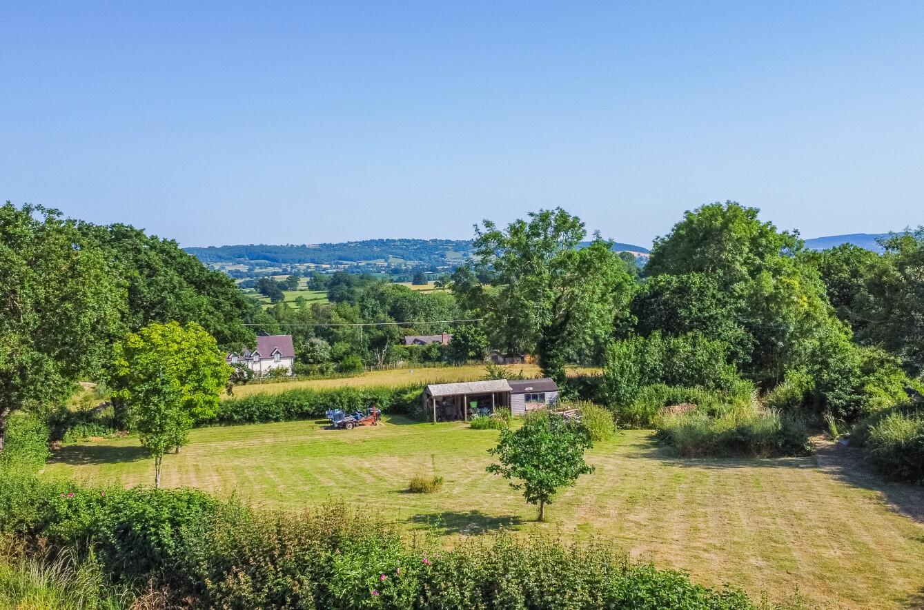 Property Image 59c5c4ac-ee57-41d3-9004-bd22f4ed9810