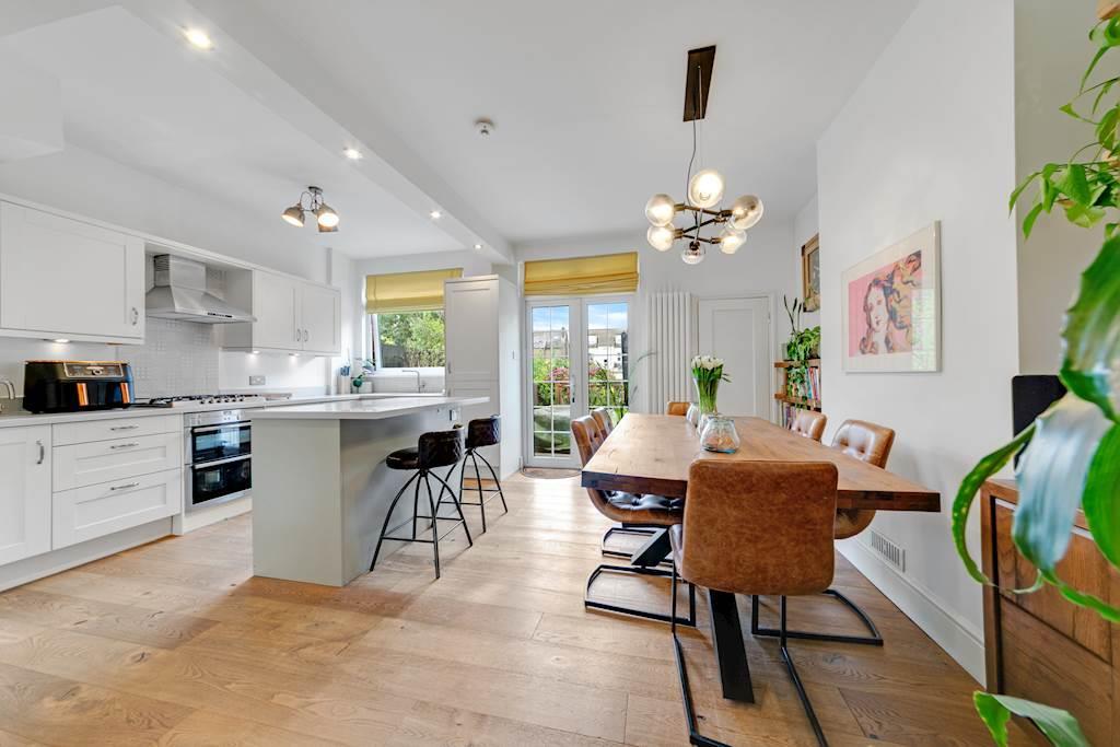 Property Image 59cb2fe3-bac0-42e3-b620-6308f127d394