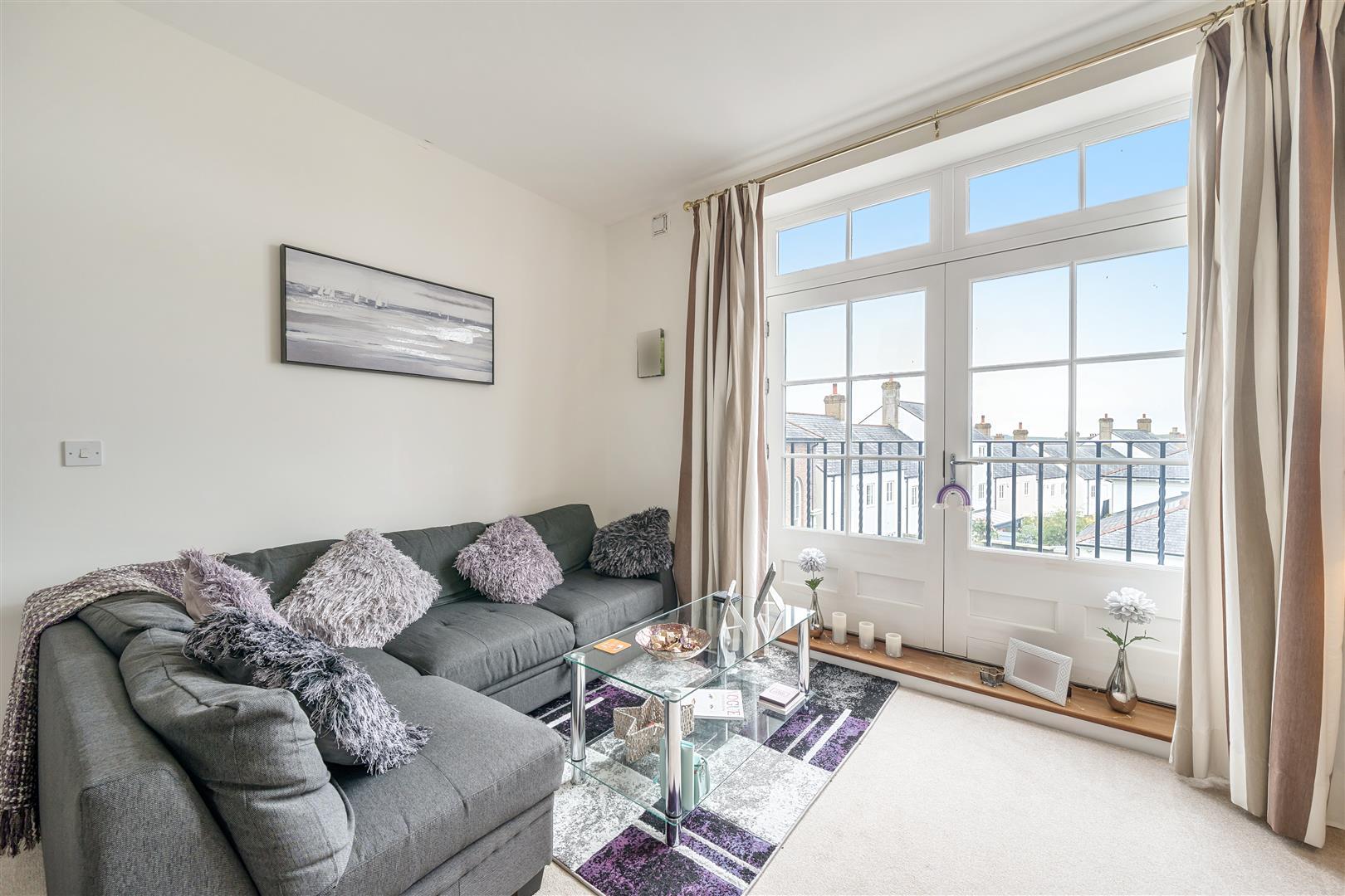 Property Image 59cdb943-4bb6-47af-bf4a-9a641d8c496a