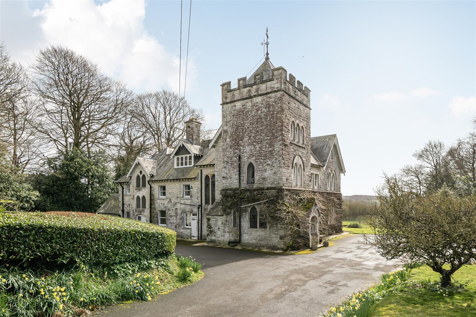Property Image 59cf6853-1328-4eaf-8731-7d00fe4cdd3a
