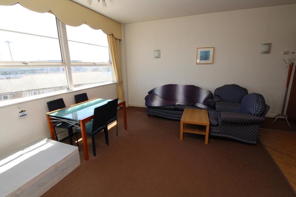 Property Image 59e6a9e1-12c8-4242-b703-fff4aca80b0e