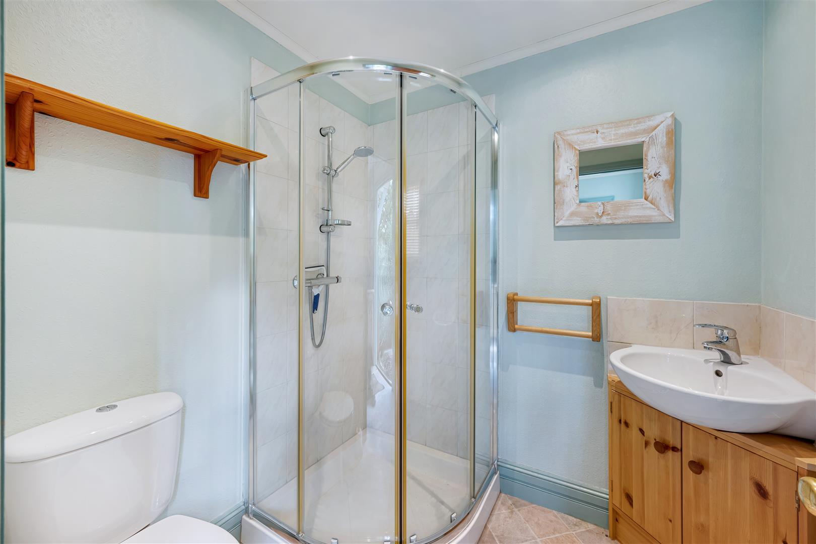 Property Image 59edc2ac-bd29-4da7-b4d2-0c71a3c95cab