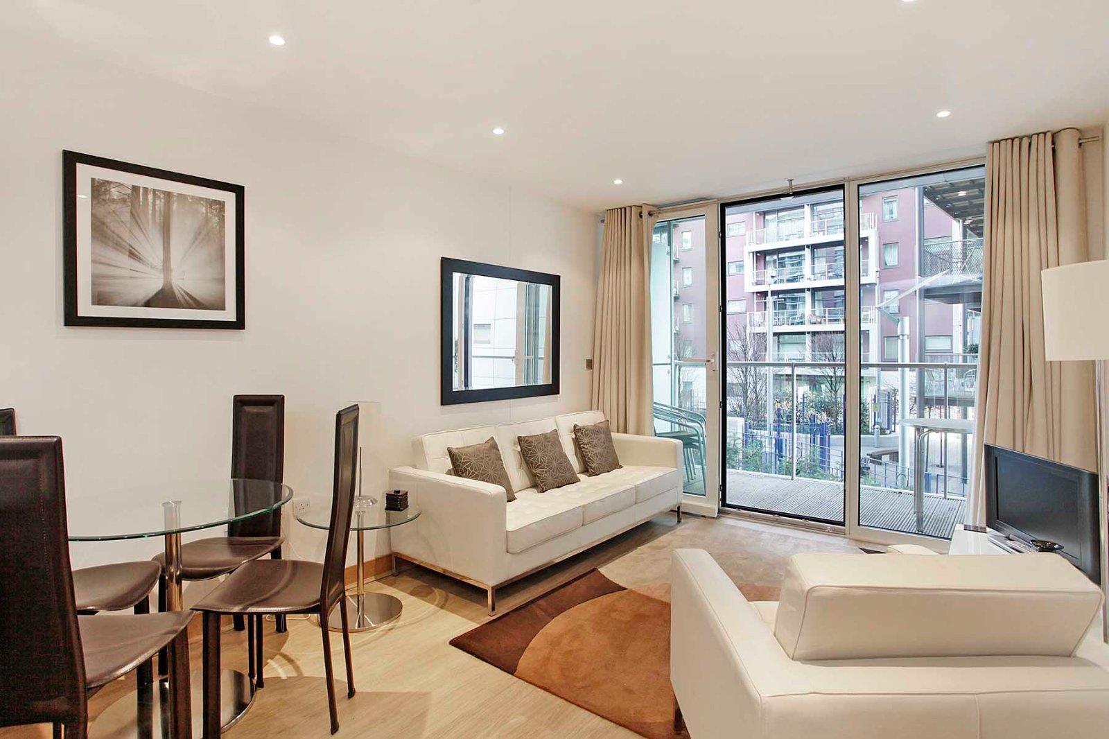 Property Image 59f9792c-961d-48b9-8393-5489d8c9fc37
