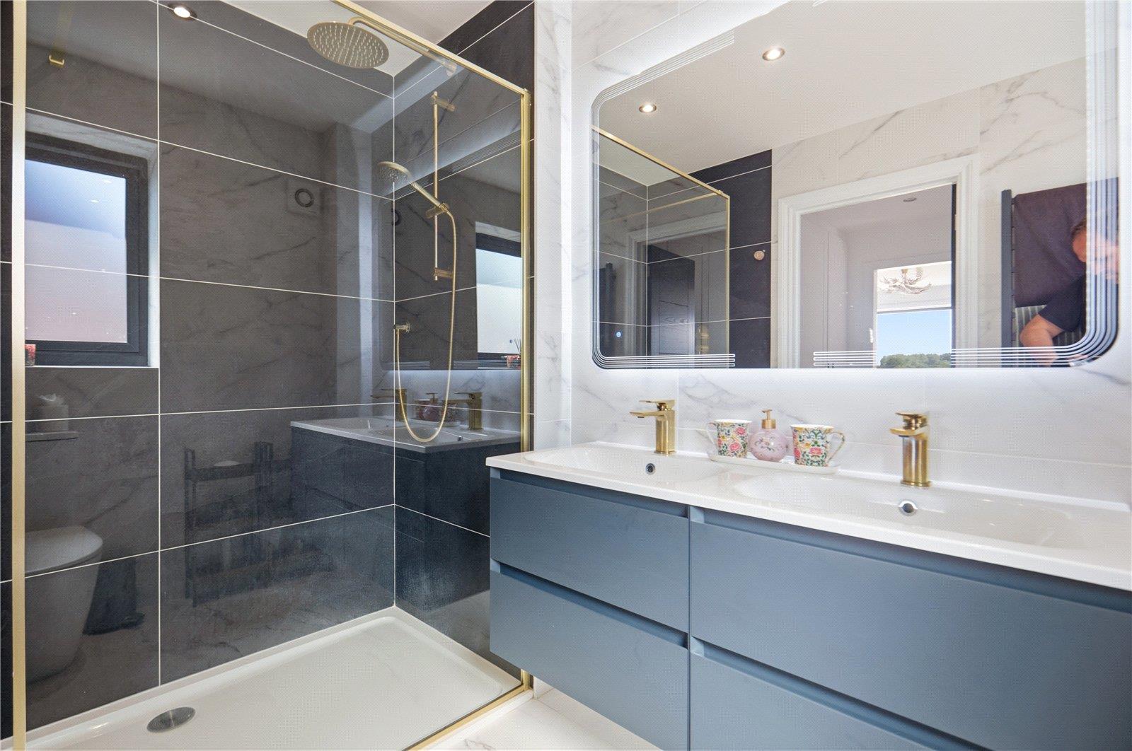 Property Image 59fe6ea4-8054-44d0-9f76-2cf666ee9507