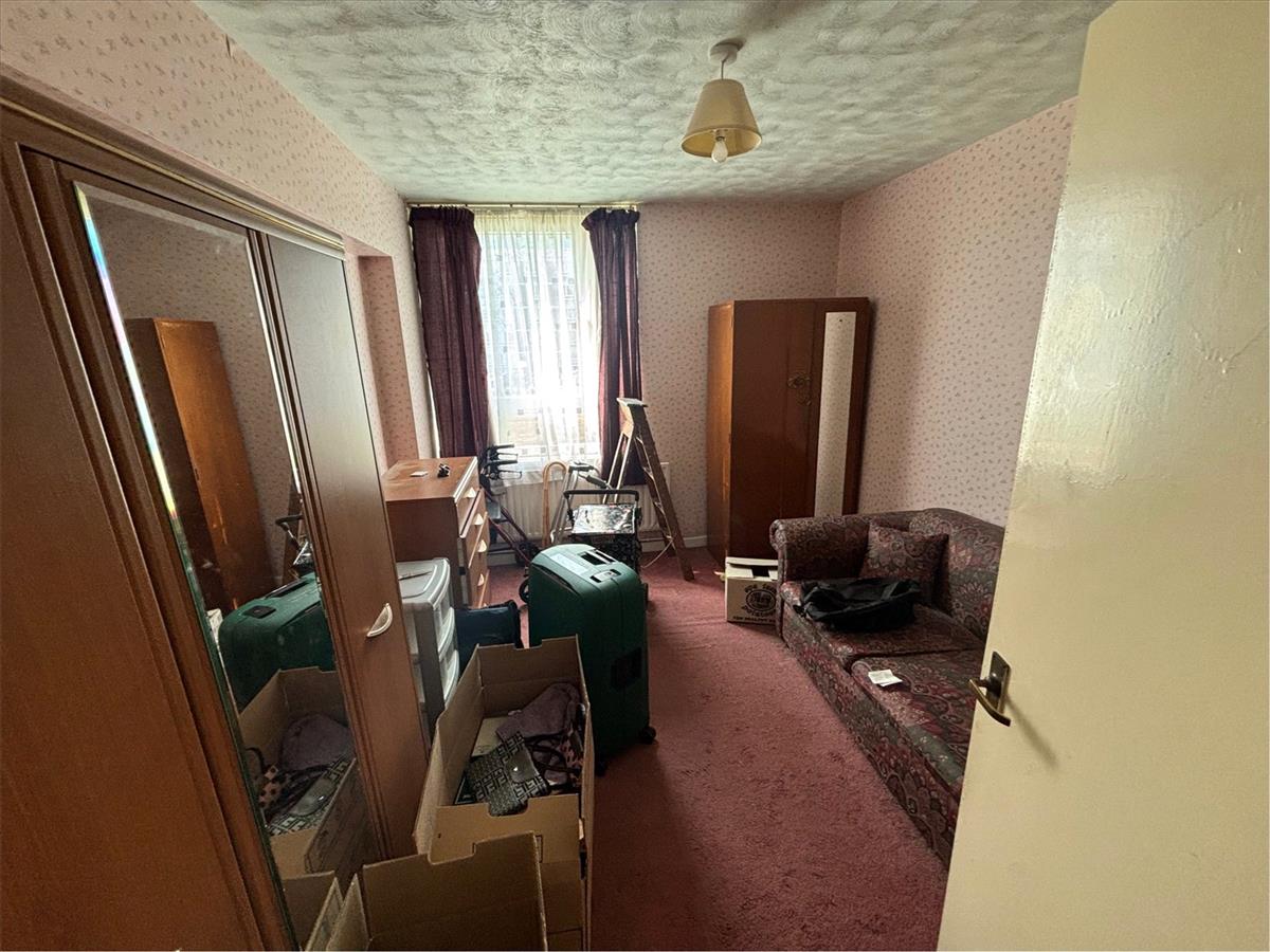 Property Image 5a012410-cf99-44b7-9a9d-2a0b18d57d3e