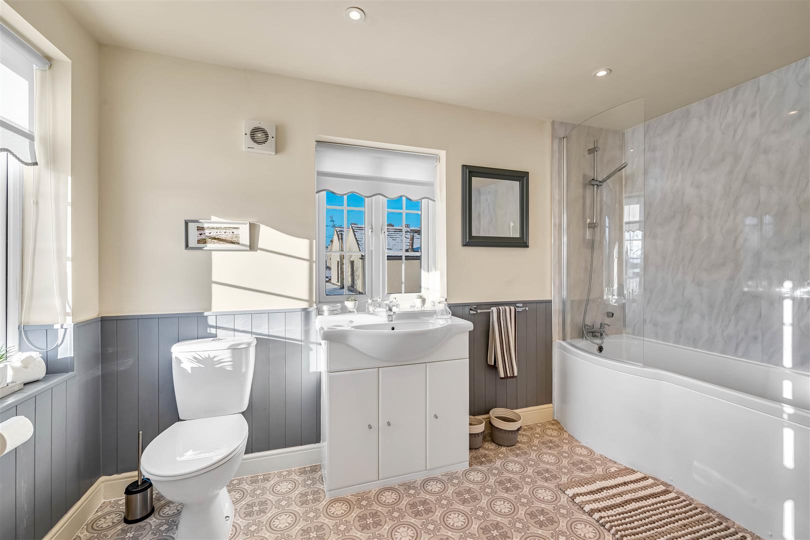 Property Image 5a06b118-8a7e-4fbc-aaf0-6d6c050de079