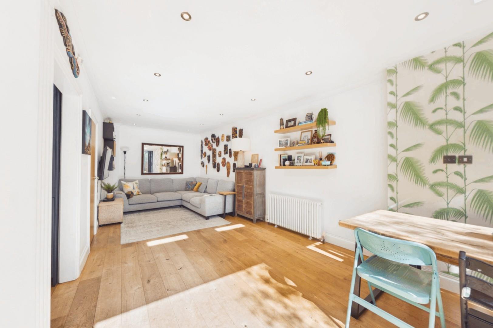 Property Image 5a0d9470-384f-49ba-9d32-6d0a1eb7695b