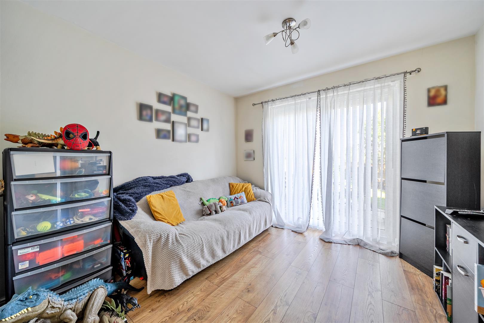 Property Image 5a0f1d1a-5574-46be-b295-3115d2d58cfc