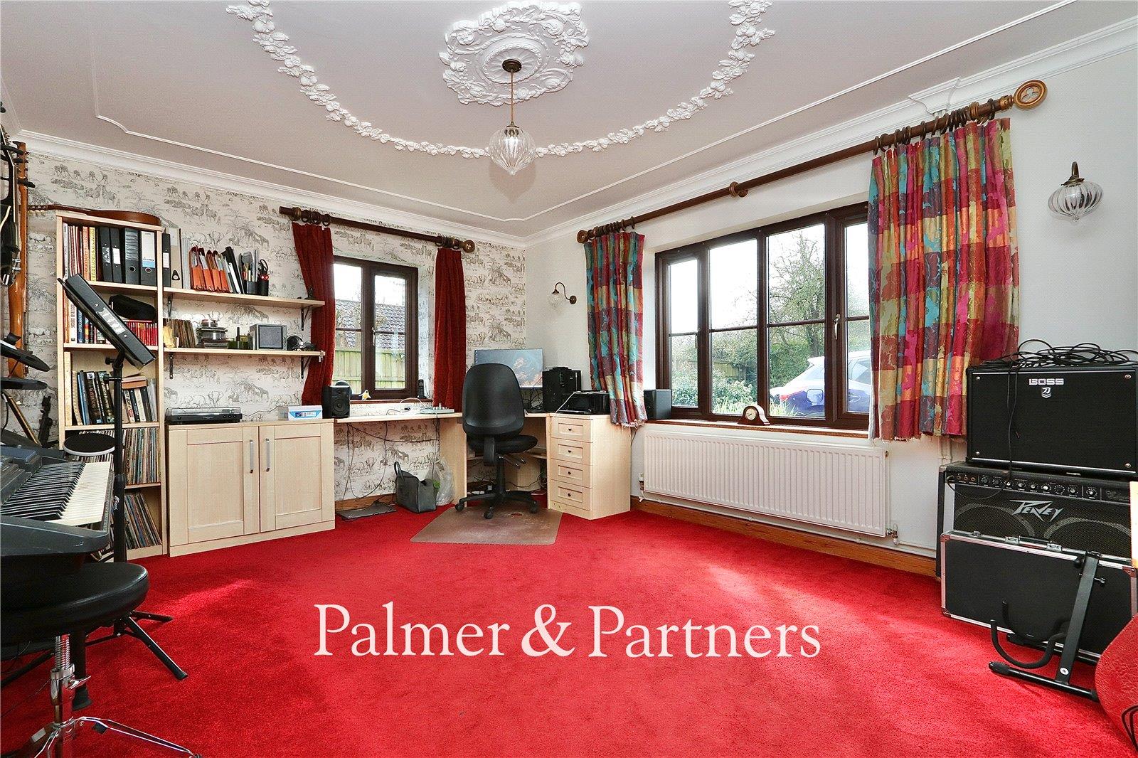 Property Image 5a0faa56-bbf2-49e1-a7ff-1fb0a3c9f0e1